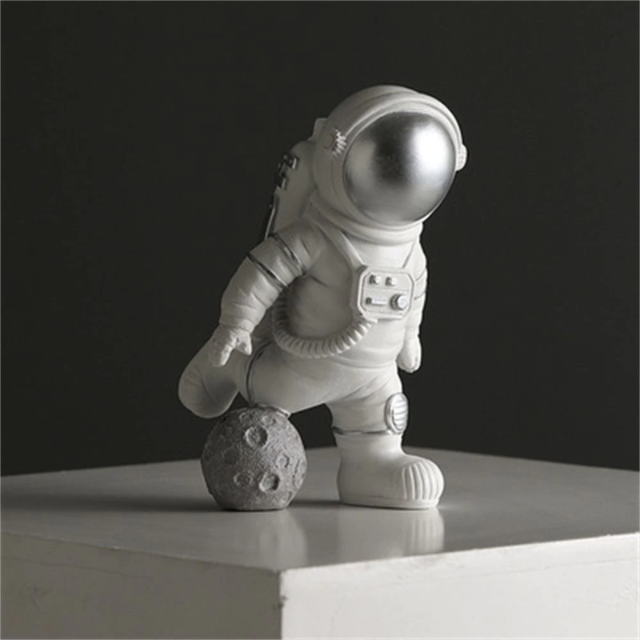 Lismali Home and Decor Astronaut Figurines Set For Home Decor And Ornament Gifts