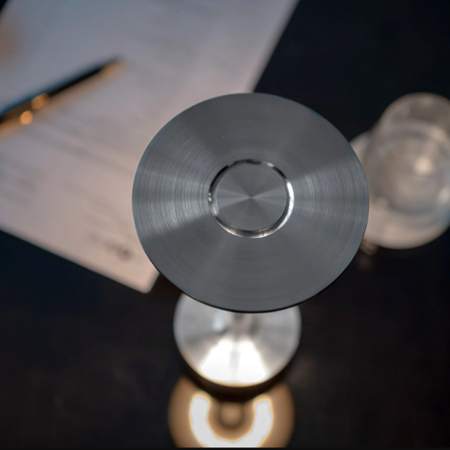Lismali Home and Decor I-Shaped Table Lamp - Dimmable And Rechargeable Waterproof Desk Light