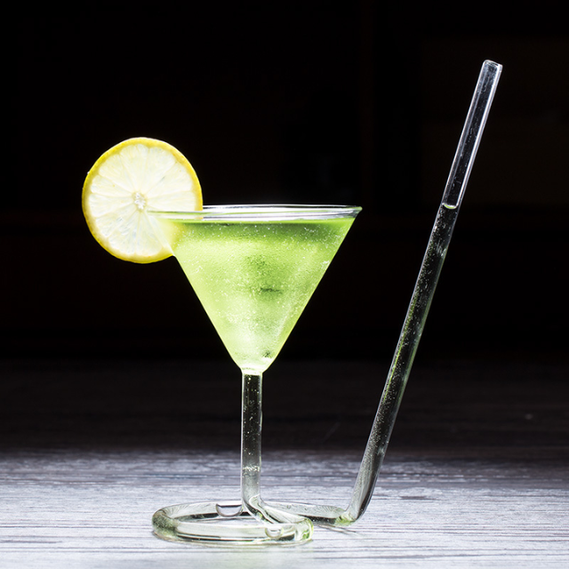 Lismali Home and Decor Martini Glasses Transparent Screw Straw Strawtini Glasses
