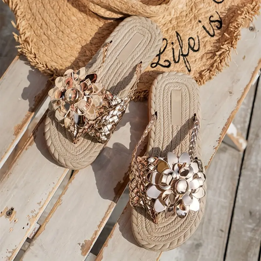 Lismali Flower Flat Flip Flops