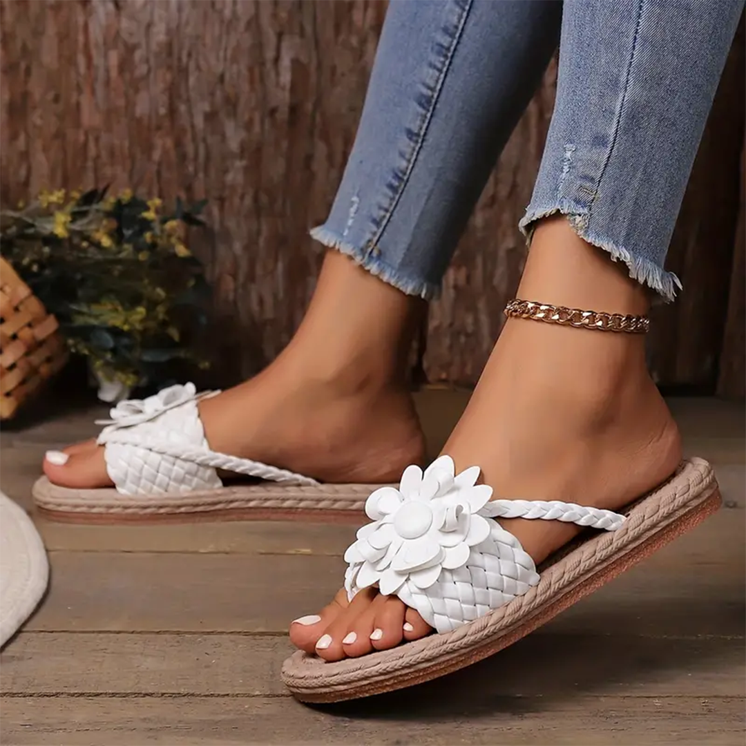 Lismali Flower Flat Flip Flops