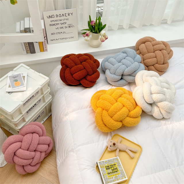 Soft Knotted Decorative Pillow