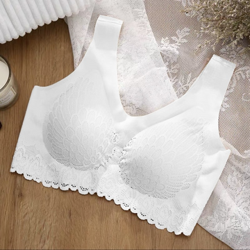 White / M - Fits 32A / 32B / 32C / 34A / 34B