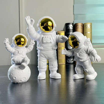 Lismali Home and Decor Astronaut Figurines Set For Home Decor And Ornament Gifts