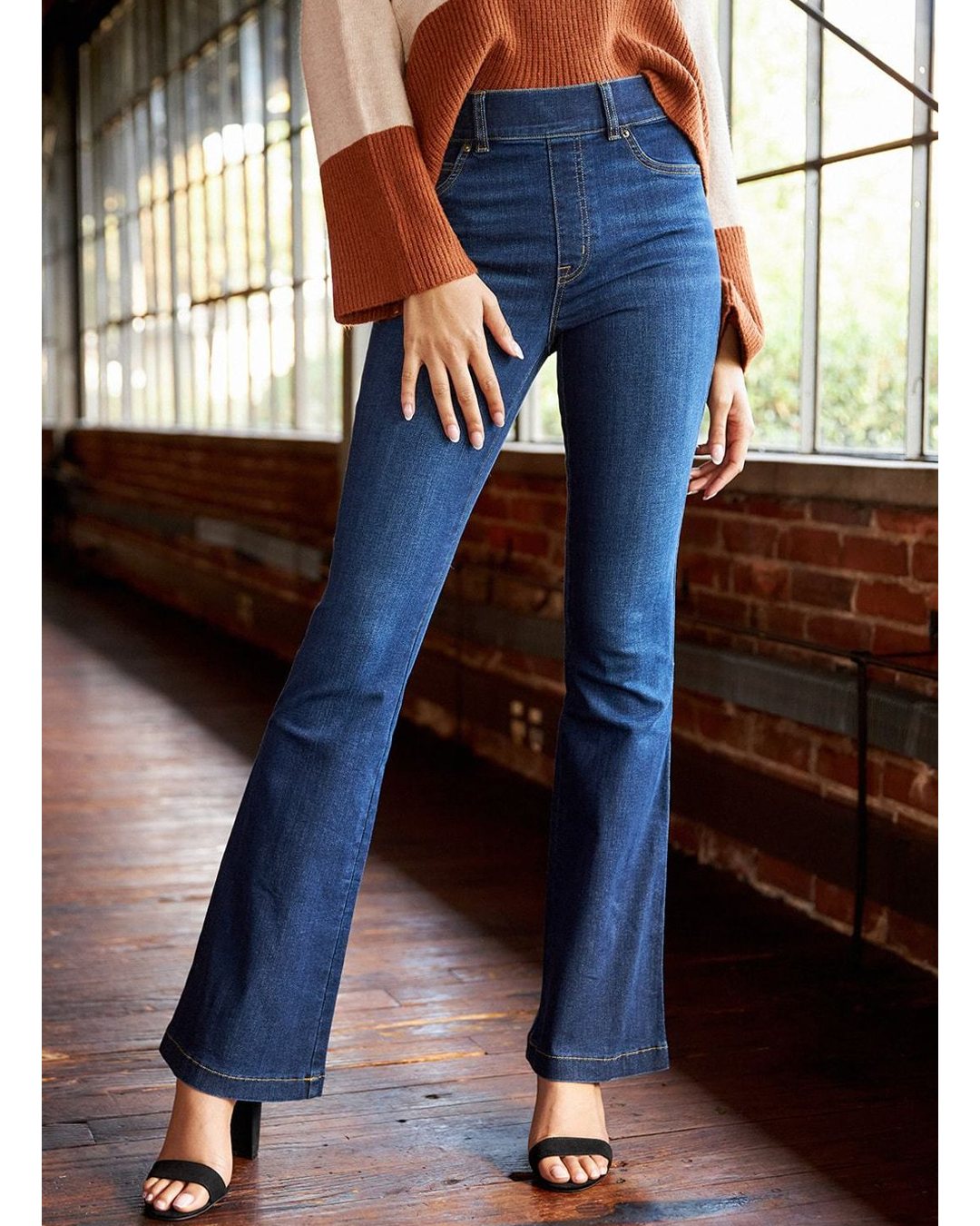 Lismali Pull-On High-Rise Flare Jeans