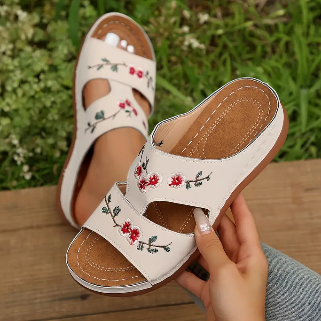 Blisscomfy Arch Support Floral Embroidered Slide Sandals