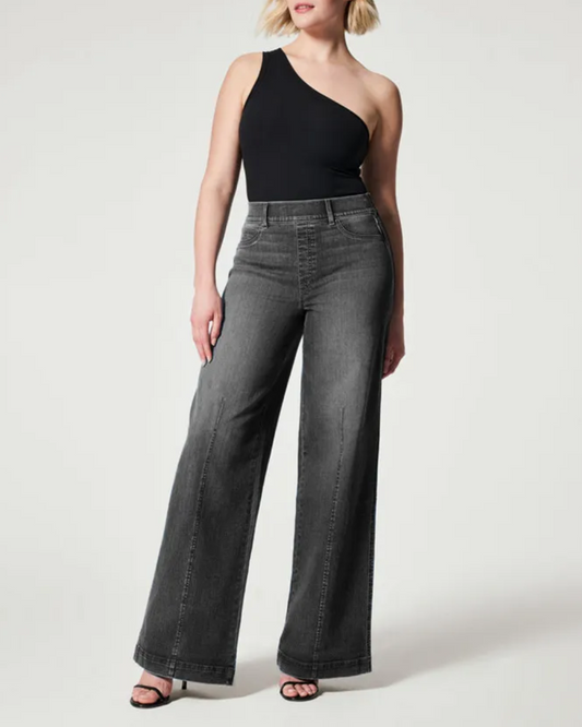 Seamed Front Wide Leg Jeans - Clean Black